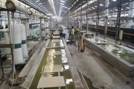 陶瓷廠廢氣惡臭讓人苦不堪言，Dejing的凈?除臭劑幫助企業(yè)達(dá)標(biāo)排放！.jpg