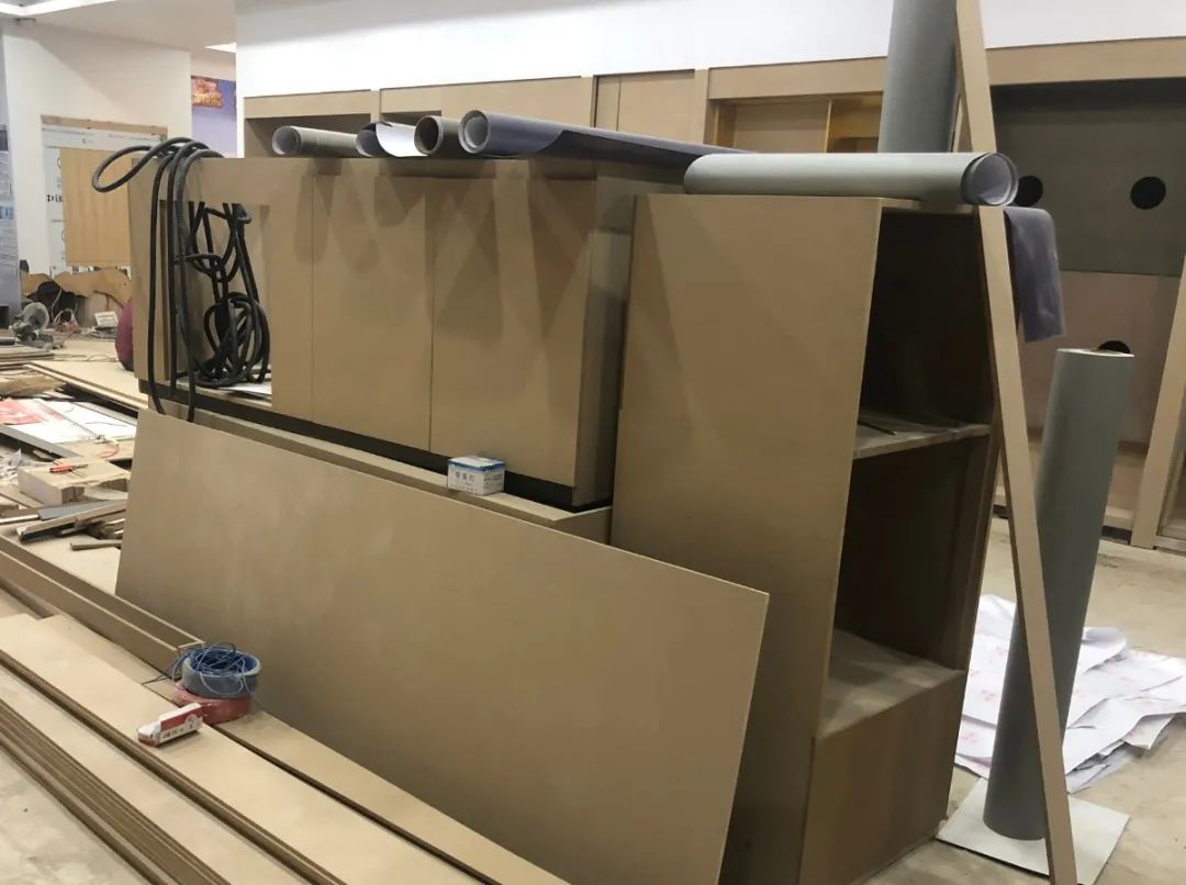木質(zhì)建材、木質(zhì)家具制造業(yè)釋放大量臭味，的凈除臭劑快速分解除臭！.jpg